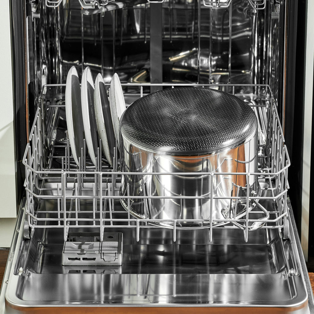 Hybrid Stock Pot with Lid, 10-Qt